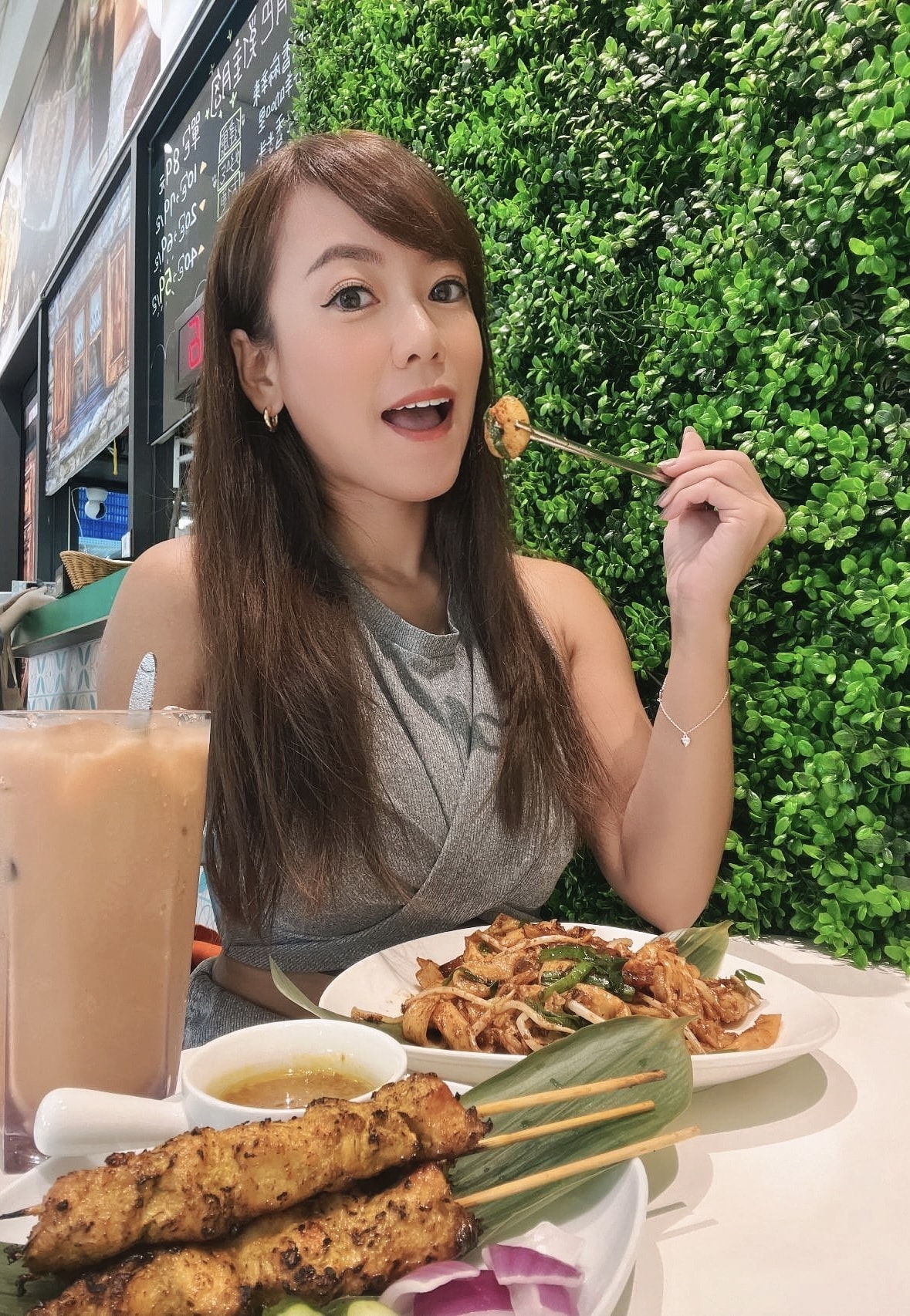 20250828-lls9j 20250828-lls9j