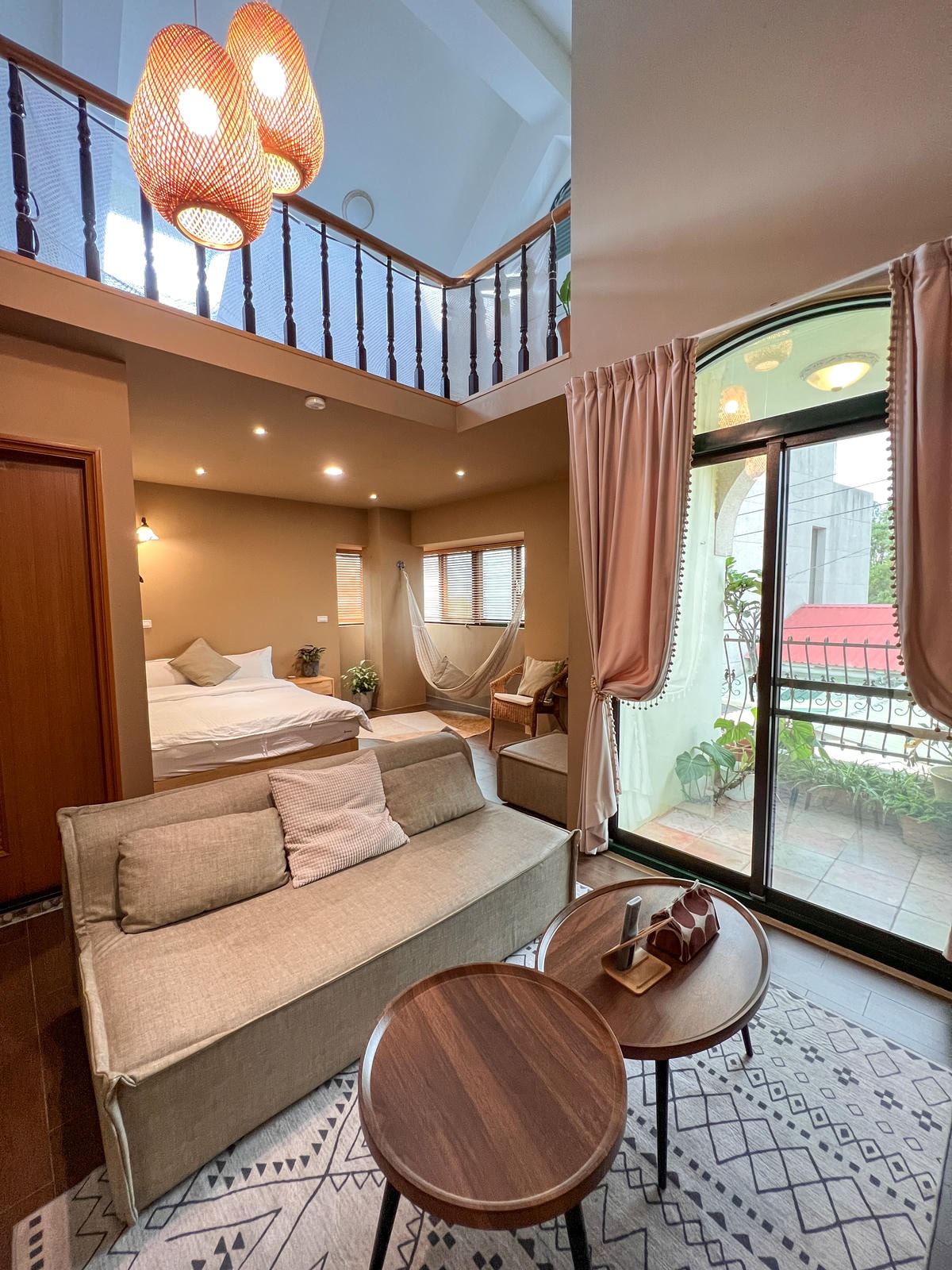 20250828-e08xl 20250828-e08xl