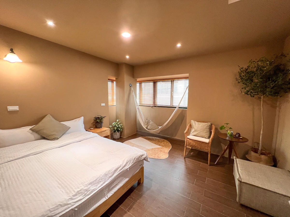 20250828-if81v 20250828-if81v