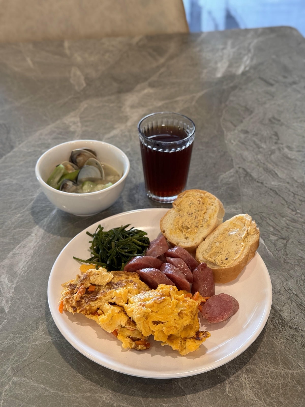 20250829-1hviw 20250829-1hviw