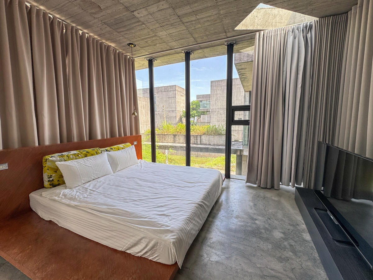 20250829-86id0 20250829-86id0