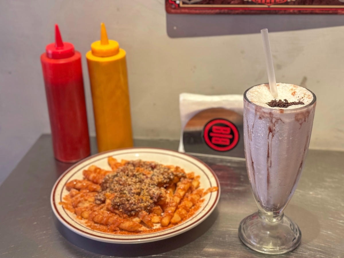 ❤美食分享❤【Bounce Back】台北東區宵夜族的天堂!手拍肉排、爆汁醬料的味蕾暴擊 🍔✨ - 第19張圖