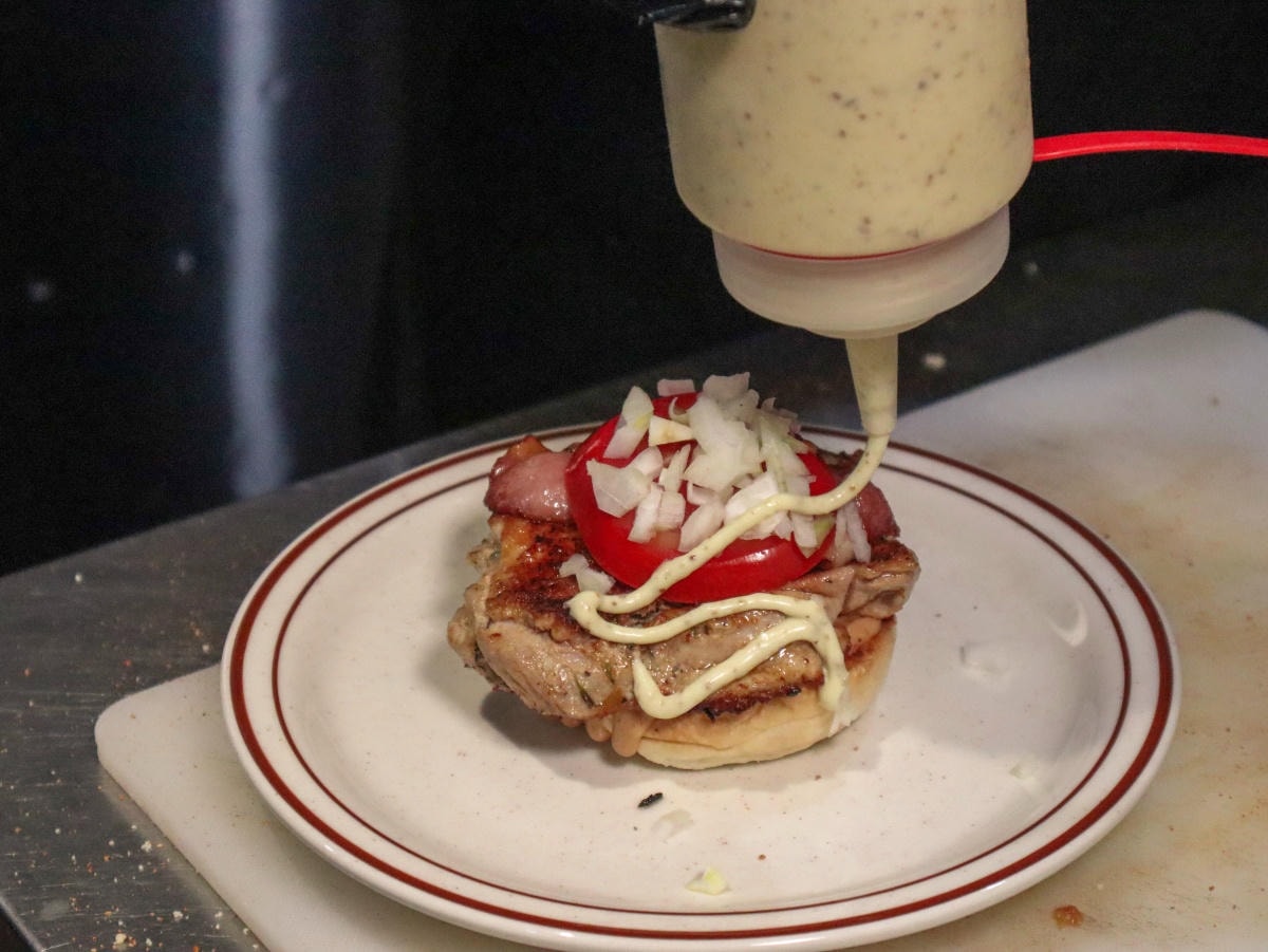 ❤美食分享❤【Bounce Back】台北東區宵夜族的天堂!手拍肉排、爆汁醬料的味蕾暴擊 🍔✨ - 第11張圖