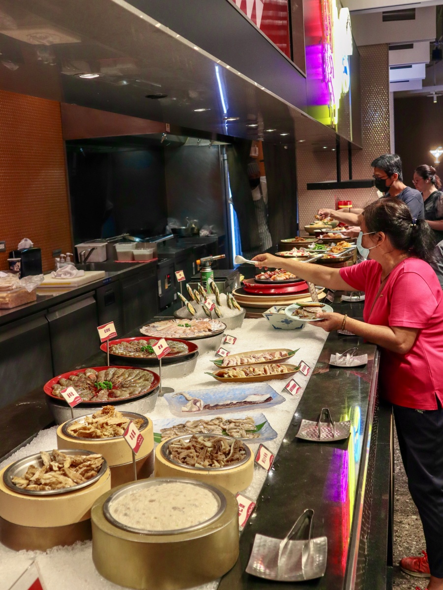 ❤美食分享❤【小福利麻辣鍋 竹北遠百店】頂級和牛+澎湃海鮮吃到飽!秋季限定蟹鮑盛宴開鍋啦! - 第11張圖