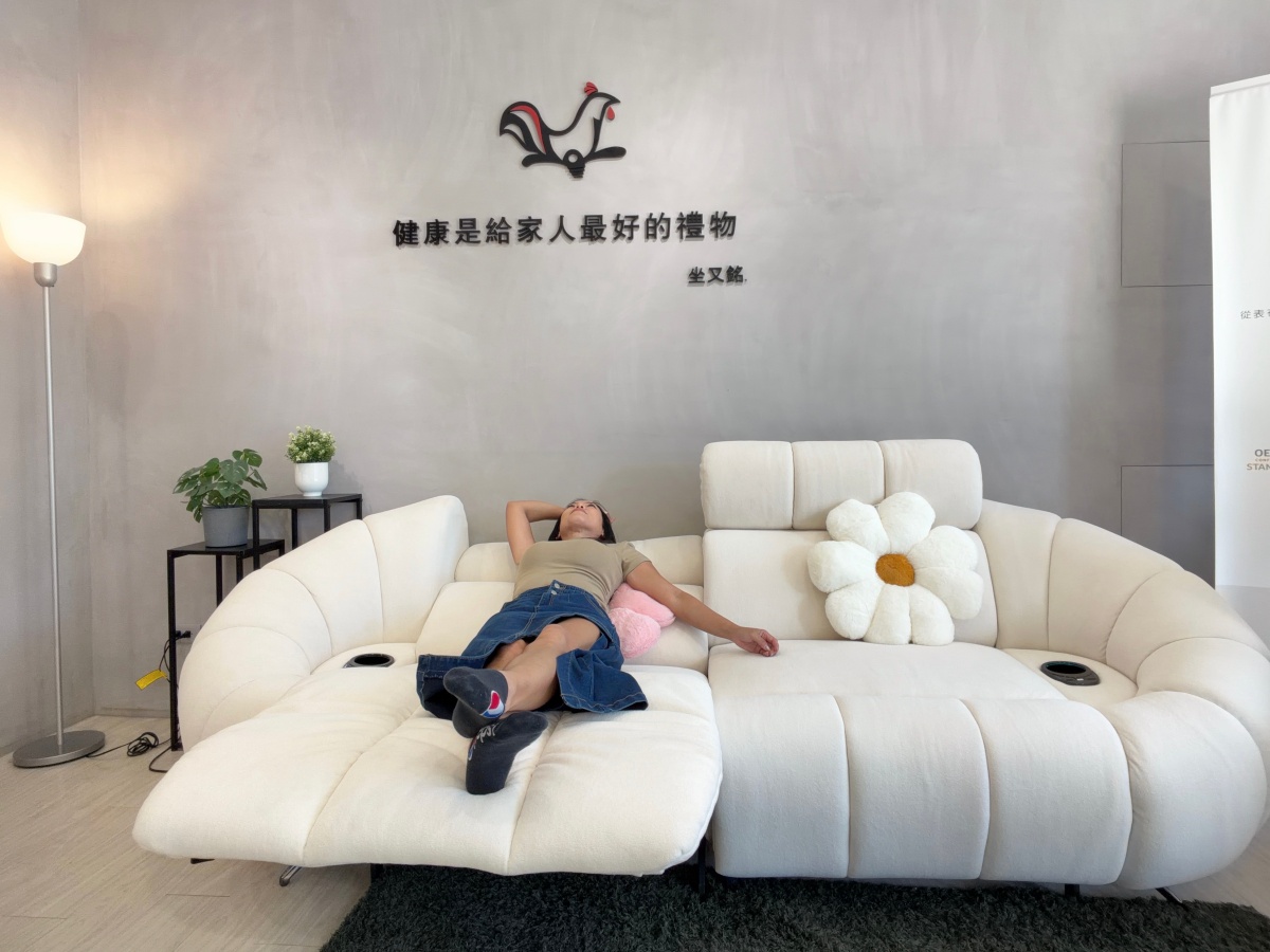 ❤家居分享❤【坐又銘沙發-桃園幸福門市】桃園沙發推薦|電動沙發、客製化沙發、貓抓布一次看! - 第24張圖