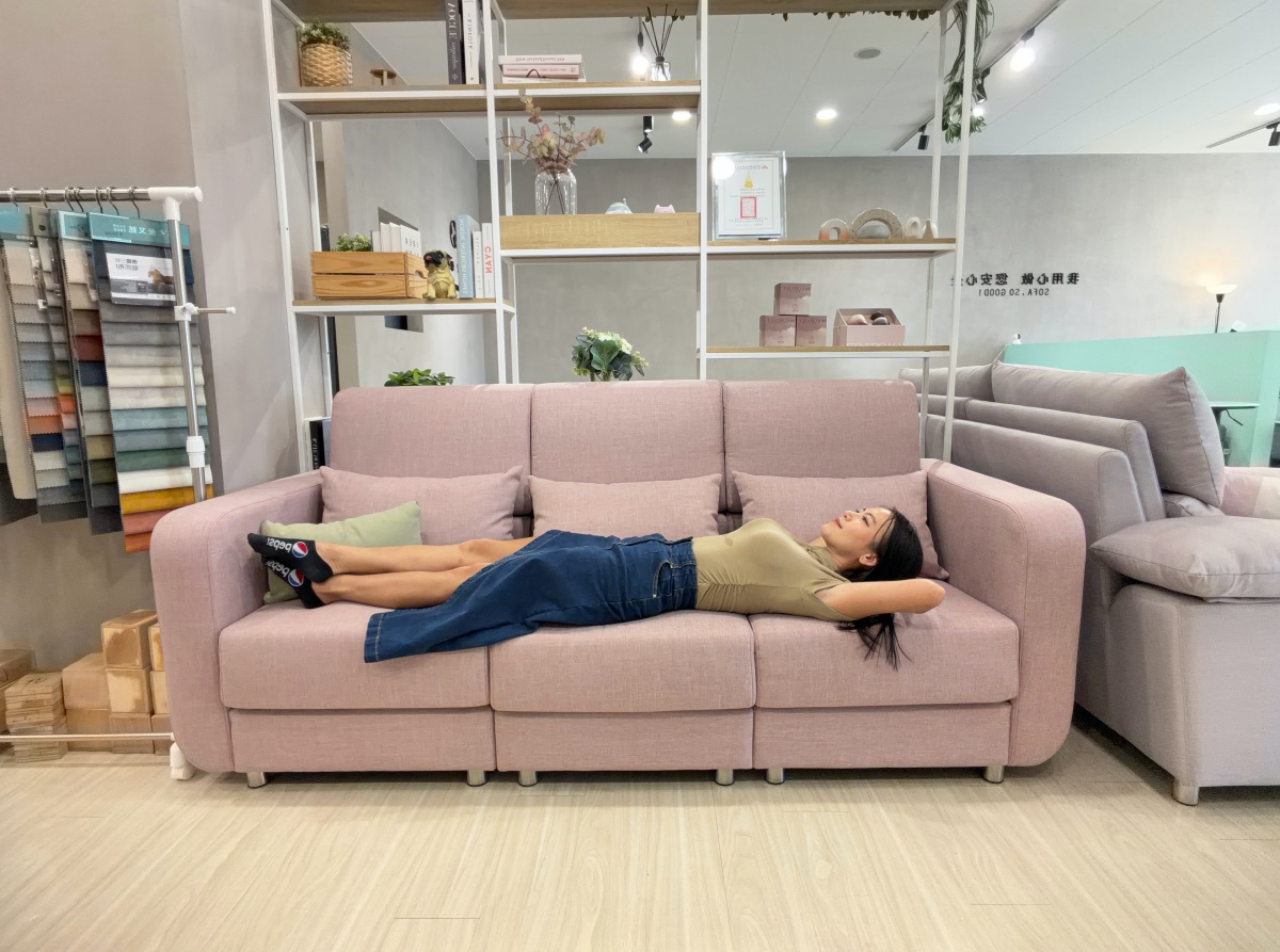 ❤家居分享❤【坐又銘沙發-桃園幸福門市】桃園沙發推薦|電動沙發、客製化沙發、貓抓布一次看! - 第30張圖