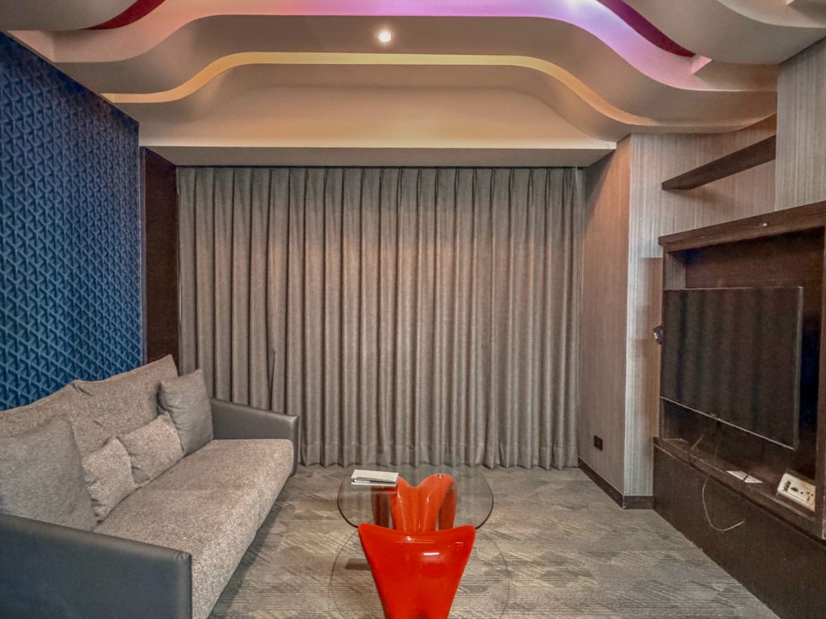 ❤旅宿分享❤【宮賞大飯店・賽車房】把《極速傳說》搬進現實!高雄最狂主題房、下午茶&早餐、兒童天地一次玩到飽 - 第13張圖