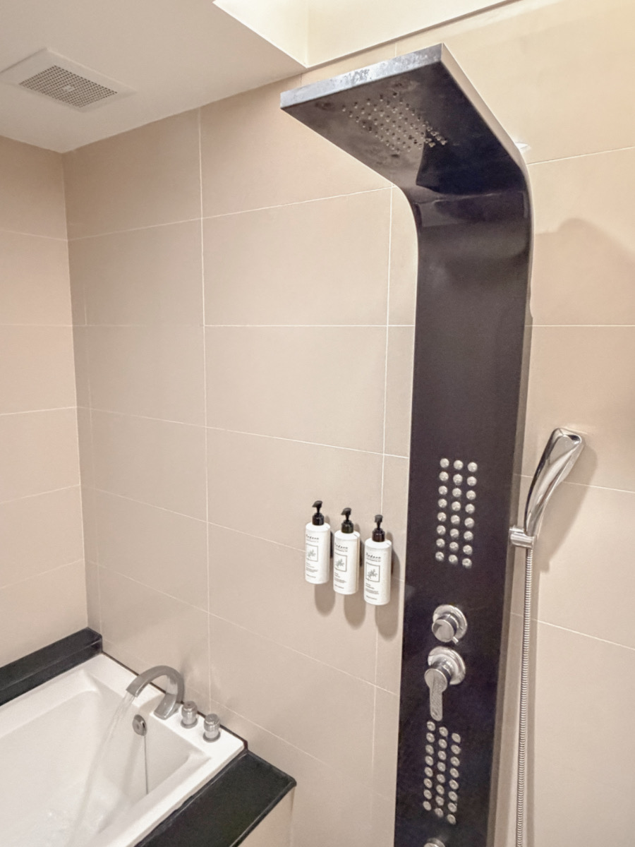 ❤旅宿分享❤【宮賞大飯店・賽車房】把《極速傳說》搬進現實!高雄最狂主題房、下午茶&早餐、兒童天地一次玩到飽 - 第17張圖