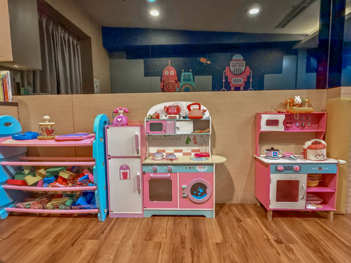 ❤旅宿分享❤【宮賞大飯店・賽車房】把《極速傳說》搬進現實!高雄最狂主題房、下午茶&早餐、兒童天地一次玩到飽 - 第35張圖