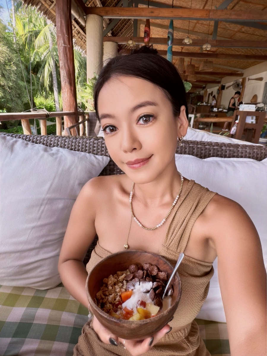 ❤產品分享❤【Realpromise 宇晟生醫 雪潤+雪彤 極妍膠原蛋白保養】出國旅遊、日常輕鬆補充的隨身組合 - 第11張圖 ❤產品分享❤【Realpromise 宇晟生醫 雪潤+雪彤 極妍膠原蛋白保養】出國旅遊、日常輕鬆補充的隨身組合