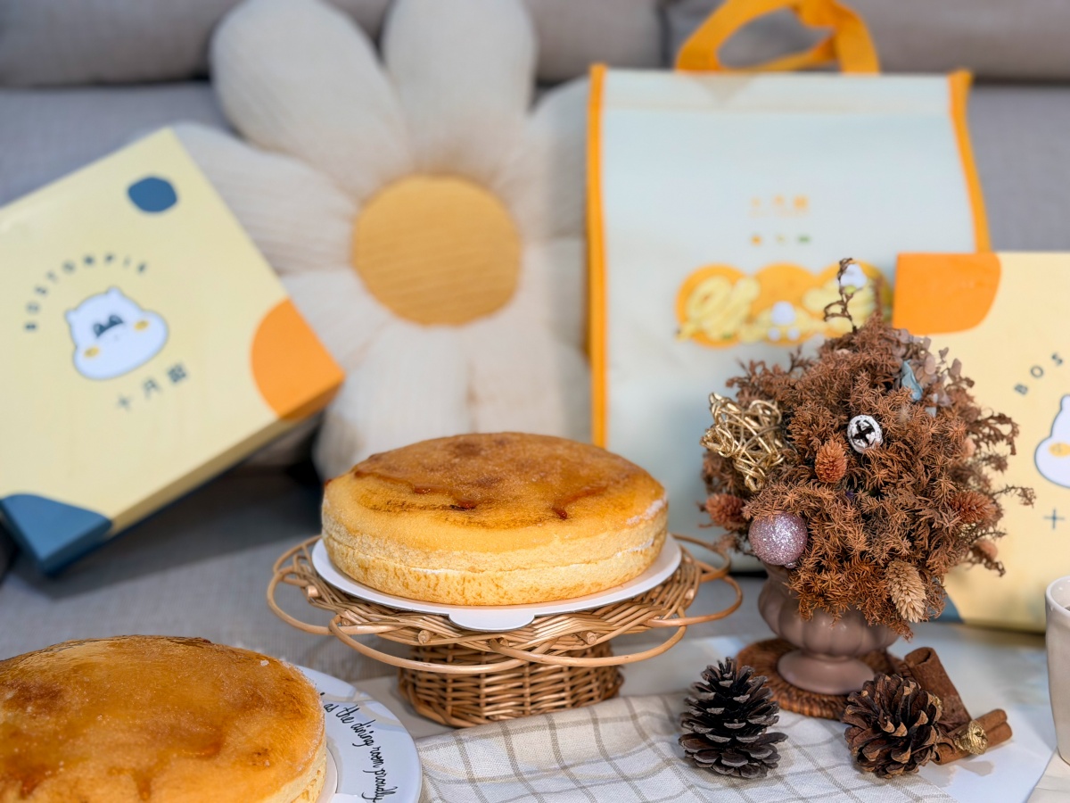 ❤美食分享❤【十月甜大墩門市新開幕|炙燒太陽 波士頓派開箱實吃】台中甜點推薦。12/11全新開幕。不敢相信太陽餅跟波士頓派合體了! - 第8張圖 ❤美食分享❤【十月甜大墩門市新開幕|炙燒太陽 波士頓派開箱實吃】台中甜點推薦。12/11全新開幕。不敢相信太陽餅跟波士頓派合體了!