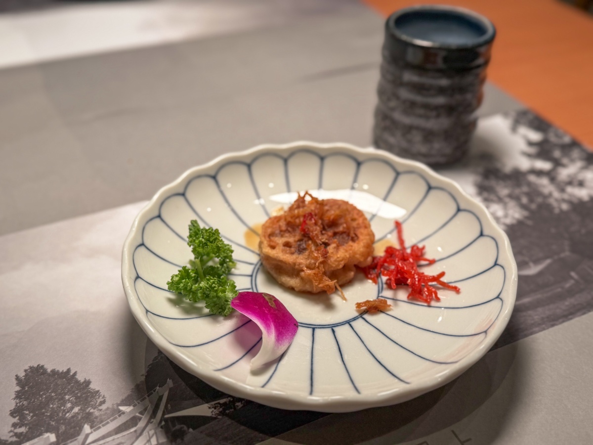 ❤旅宿分享❤【華山觀止一泊二食】住進雲霧與風月之間|清水模玻璃屋、觀景豪華套房、山景夜景與精緻套餐 - 第46張圖 ❤旅宿分享❤【華山觀止一泊二食】住進雲霧與風月之間|清水模玻璃屋、觀景豪華套房、山景夜景與精緻套餐