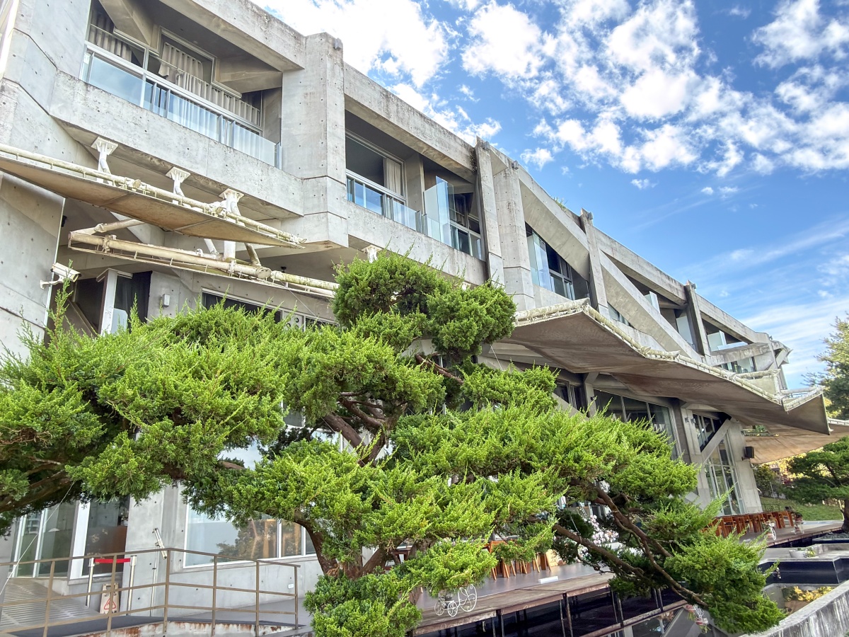 ❤旅宿分享❤【華山觀止一泊二食】住進雲霧與風月之間|清水模玻璃屋、觀景豪華套房、山景夜景與精緻套餐 - 第57張圖 ❤旅宿分享❤【華山觀止一泊二食】住進雲霧與風月之間|清水模玻璃屋、觀景豪華套房、山景夜景與精緻套餐