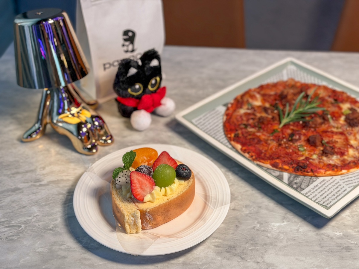 ❤美食分享❤【龍火 Panacea Cafe 新莊宏匯廣場】全台唯一 Coffee Raves 咖啡館｜日咖夜酒 × 黑蒜料理 × 精品咖啡一次體驗