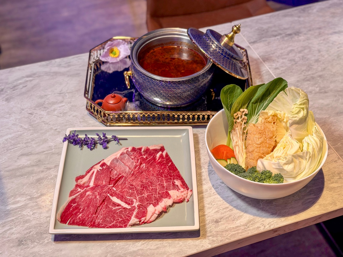 ❤美食分享❤【龍火 Panacea Cafe 新莊宏匯廣場】全台唯一 Coffee Raves 咖啡館｜日咖夜酒 × 黑蒜料理 × 精品咖啡一次體驗