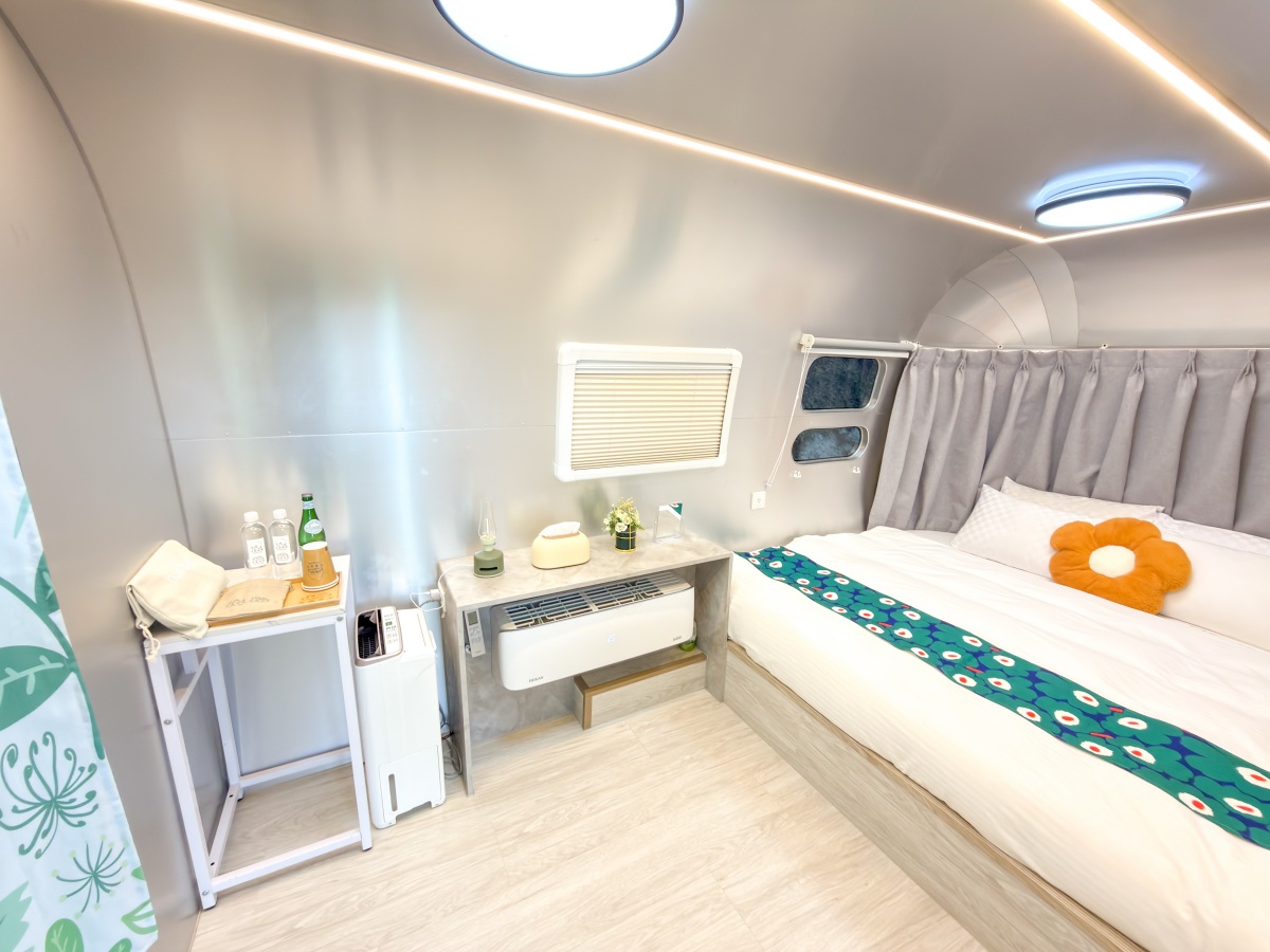 ❤旅宿分享❤【雲霧漫漫】苗栗懶人露營車住宿｜一泊四食、雲海山景全收錄