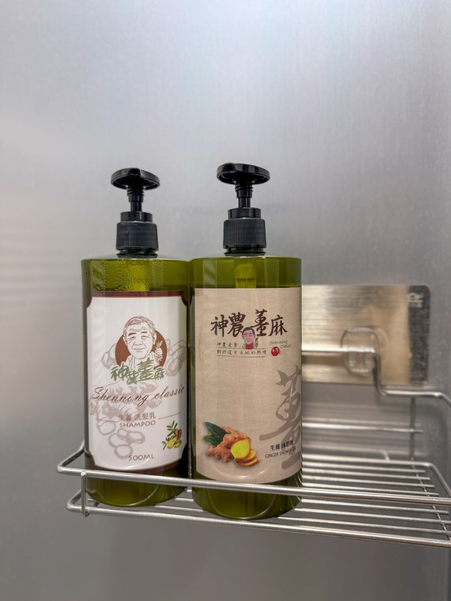 ❤旅宿分享❤【雲霧漫漫】苗栗懶人露營車住宿｜一泊四食、雲海山景全收錄