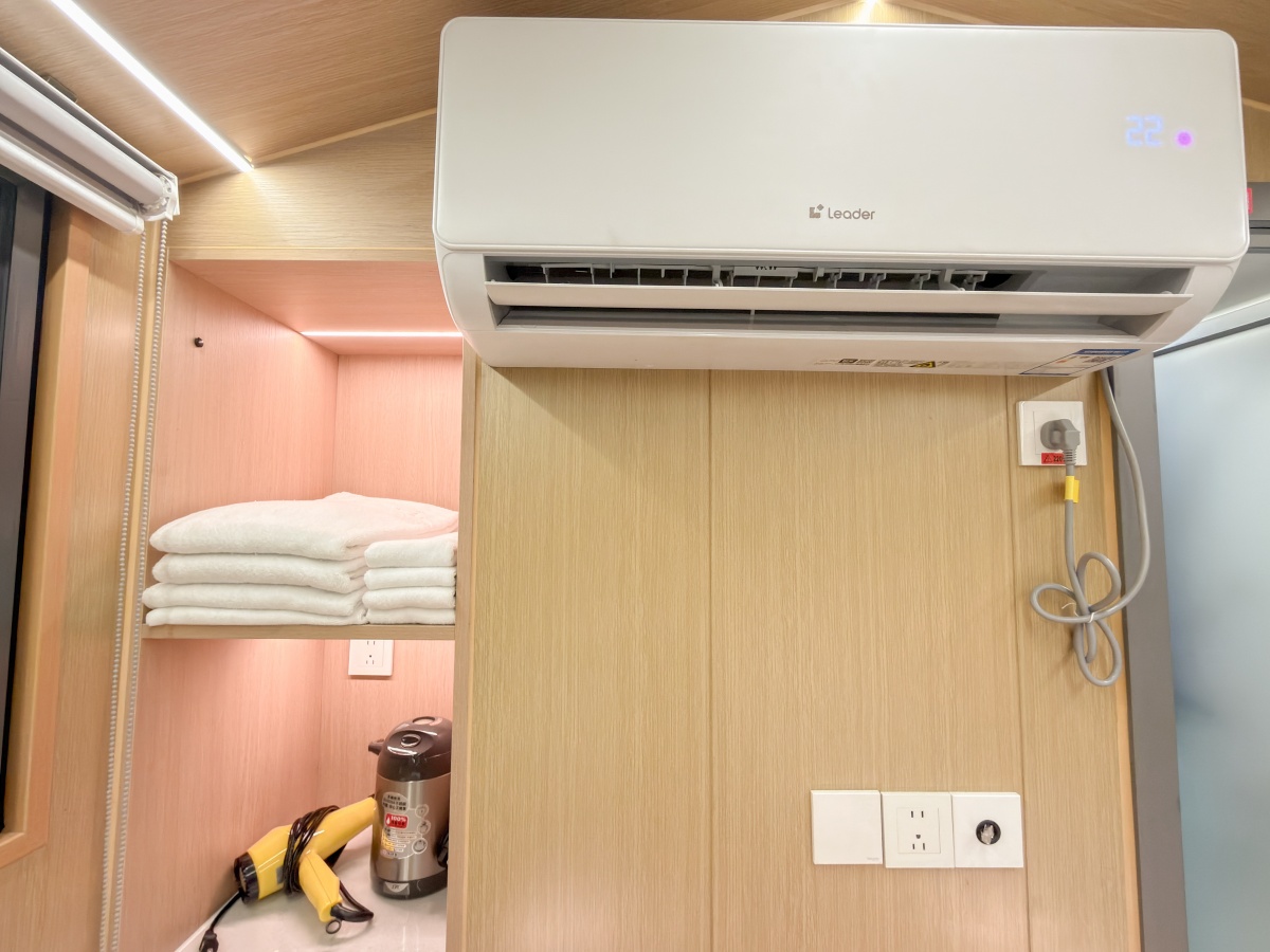 ❤旅宿分享❤【會來尖石溫泉渡假村】新竹尖石露營車推薦｜被落羽松包圍的懶人露營車，在森林裡醒來再去泡溫泉