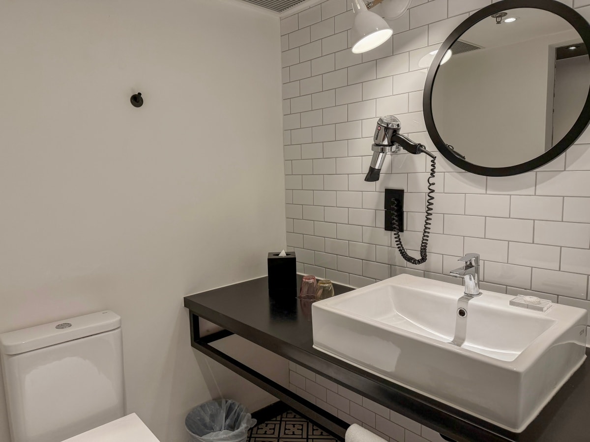 ❤旅宿分享❤【香港屯門貝爾特酒店 Pentahotel】 香港屯門住宿推薦｜工業風型格酒店 × 港珠澳大橋樞紐 × 商務與生活感完美平衡