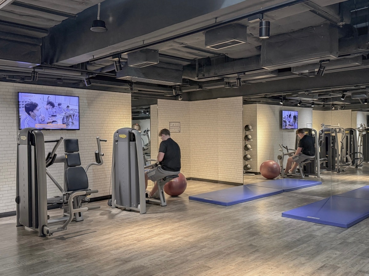 ❤旅宿分享❤【香港屯門貝爾特酒店 Pentahotel】 香港屯門住宿推薦｜工業風型格酒店 × 港珠澳大橋樞紐 × 商務與生活感完美平衡