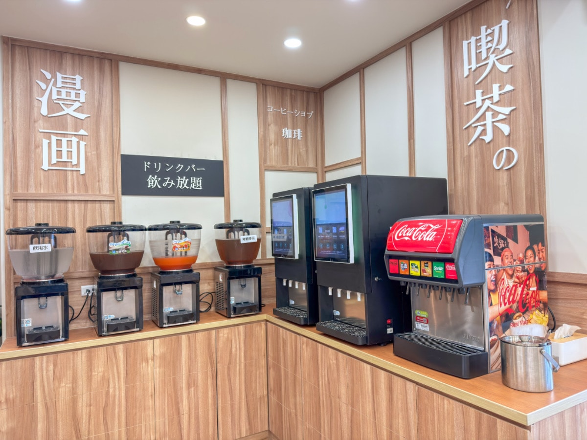 【保國衛民|漫畫包廂.共享空間.高雄九如店】高雄包廂漫畫店推薦。火車站附近漫畫包廂,獨立包廂計時制、安靜不被打擾 - 第29張圖 【保國衛民|漫畫包廂.共享空間.高雄九如店】高雄包廂漫畫店推薦。火車站附近漫畫包廂,獨立包廂計時制、安靜不被打擾