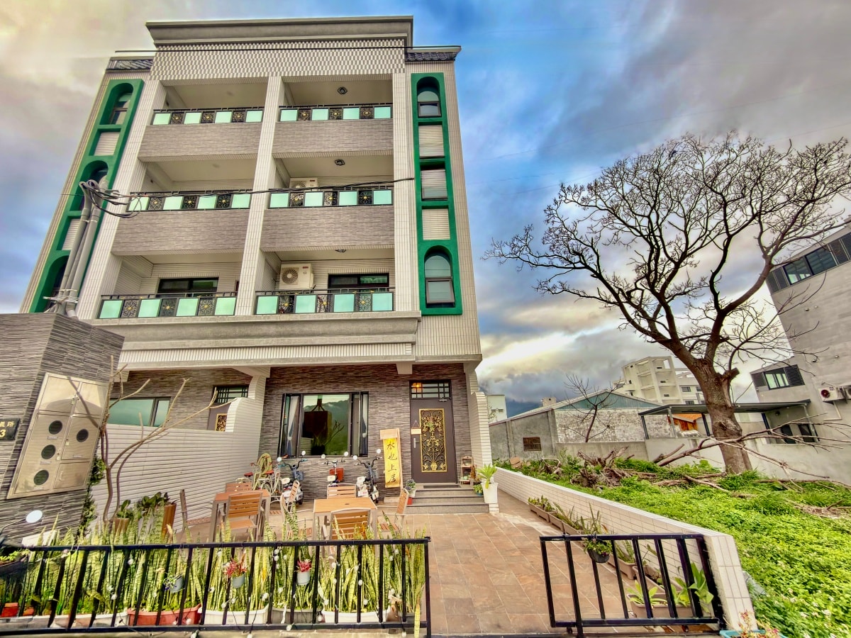 ❤旅宿分享❤【水也上居 House】台東池上質感山景民宿推薦｜電梯親子友善、稻浪第一排的療癒住宿