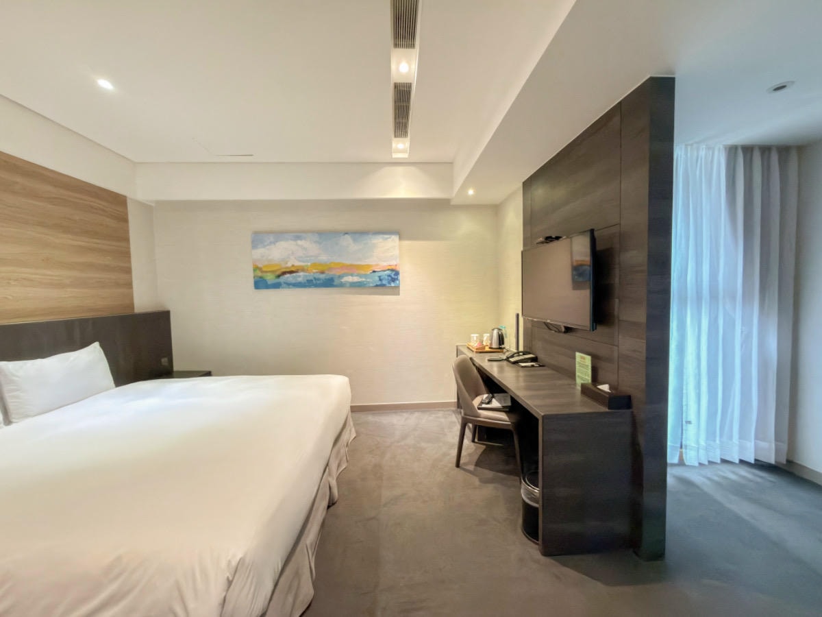 ❤旅宿分享❤【花蓮假期飯店 Hualien Holiday Hotel】市區質感住宿推薦，親子友善＋停車充電一次到位