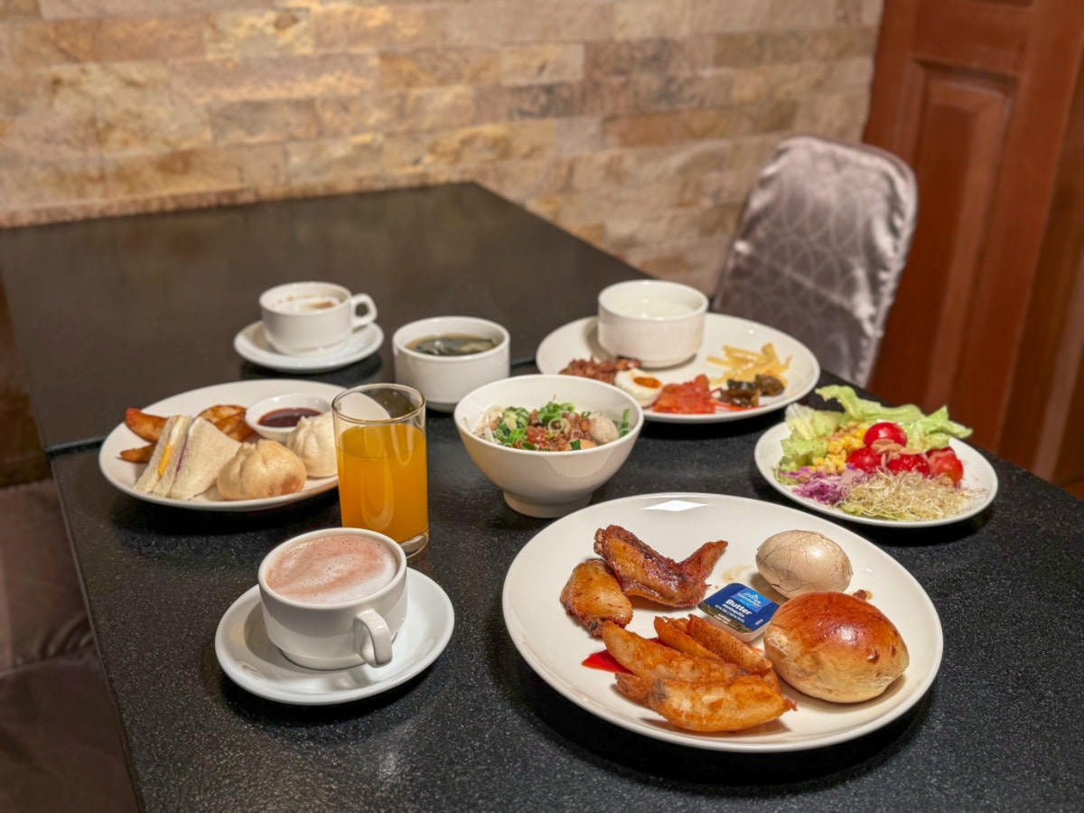 ❤旅宿分享❤【花蓮假期飯店 Hualien Holiday Hotel】市區質感住宿推薦，親子友善＋停車充電一次到位