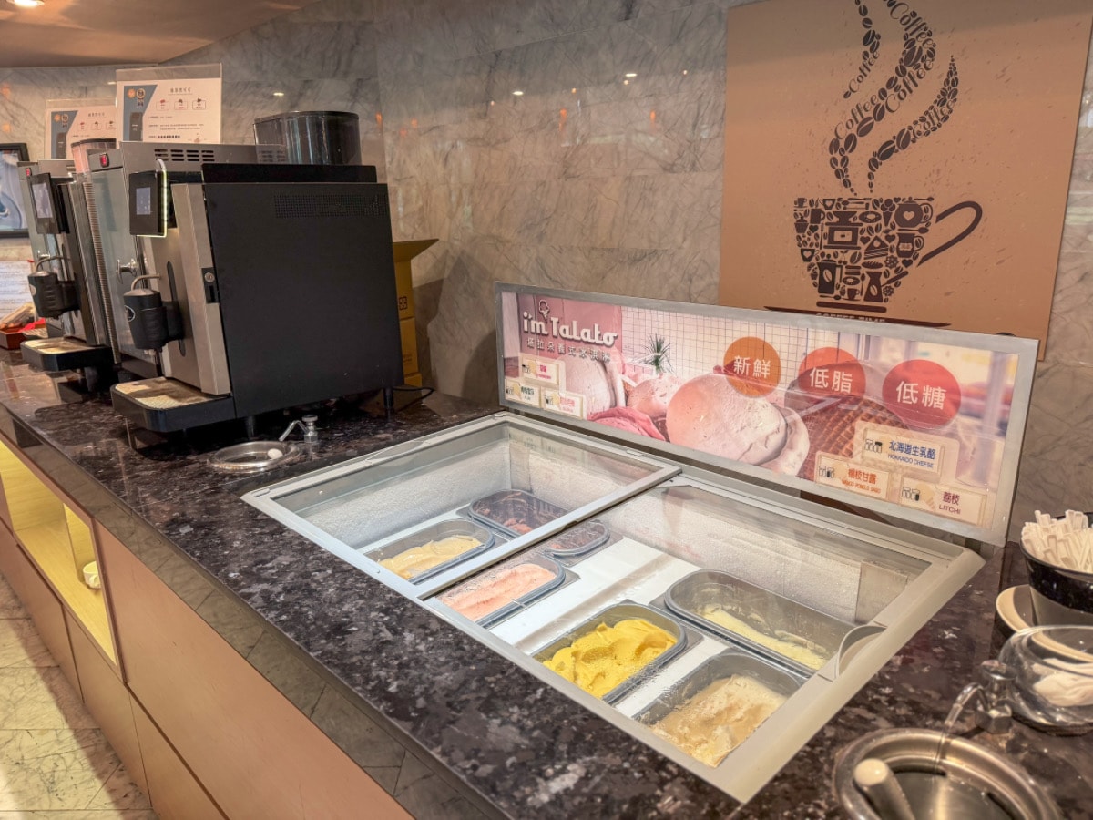 ❤旅宿分享❤【村却國際溫泉酒店】宜蘭羅東五星級溫泉飯店推薦｜（限時開團：一泊二食專案 2大送2小）270度百萬夜景 × 雙湯溫泉客房 × 星空酒吧微醺之夜