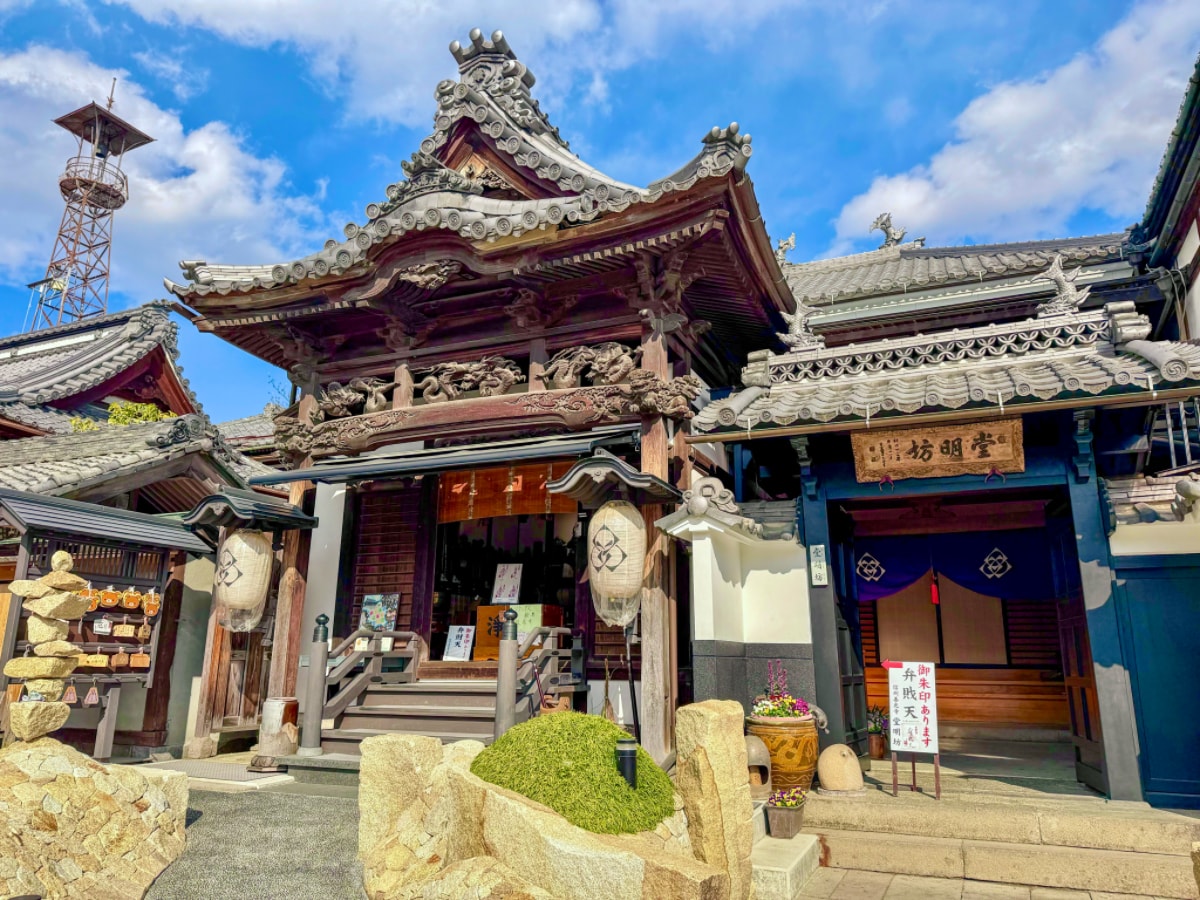 ❤景點分享❤【美黛子遊日本】長野經典觀光一日遊｜雪猴溫泉、千年古剎善光寺、清酒微醺，超值行程大公開！
