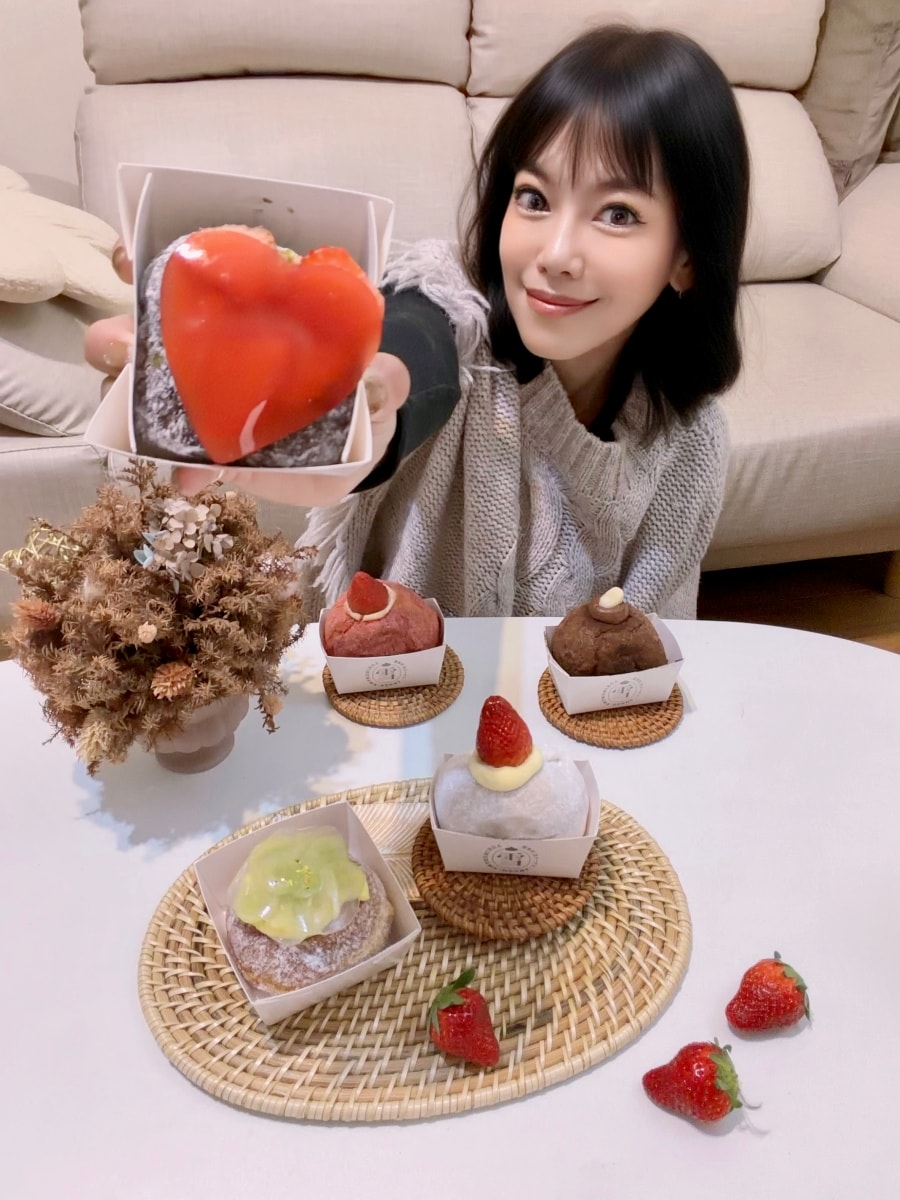 ❤美食分享❤【雪系町生ドーナツ】台北甜甜圈推薦|春季花景+情人節限定禮盒 新品完整開箱與心得 - 第12張圖 ❤美食分享❤【雪系町生ドーナツ】台北甜甜圈推薦|春季花景+情人節限定禮盒 新品完整開箱與心得