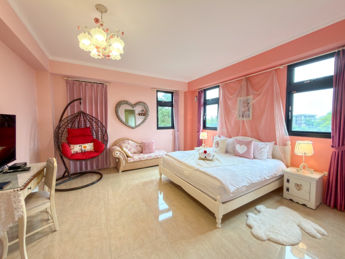 ❤旅宿分享❤【夏米兒Chamuel Villa】宜蘭包棟民宿推薦員山頂級夢幻莊園：充氣城堡、專屬管家、機場接駁+頂級午茶饗宴！