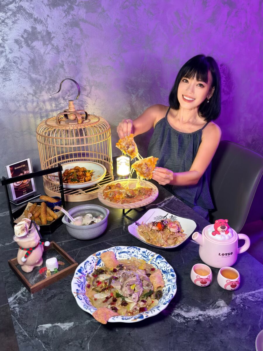 ❤美食分享❤【ROUND UP創意料理】隱身城市裡的粉紅夢境。台北東區地下室的粉色派對空間，從料理到超夢幻KTV粉紅包廂都讓人上癮！