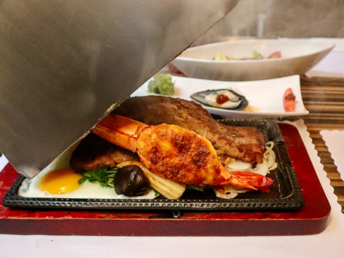❤美食分享❤【MIO米歐牛排館】宜蘭在地人激推｜平價牛排推薦，套餐一路吃到甜點，還有特約停車場超方便！