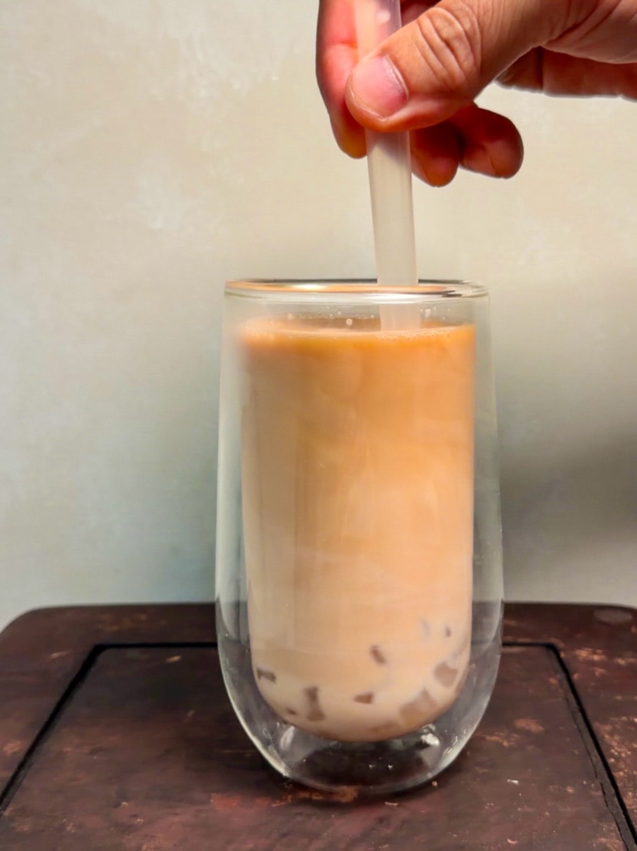 ❤美食分享❤【藝享茶金山店】重新認識普洱茶！整塊茶餅現拆現泡，0冰塊冰鎮更純粹的天然茶飲體驗