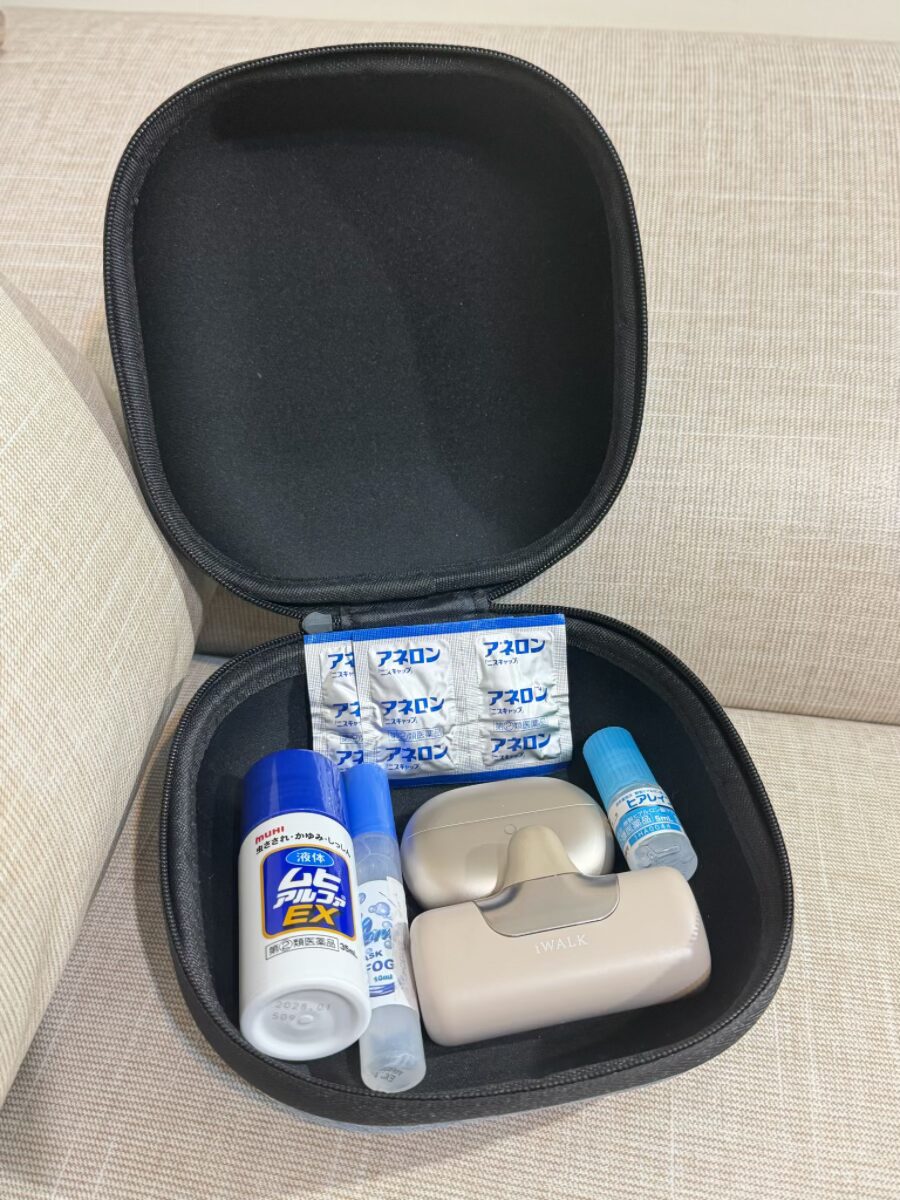 ❤產品分享❤【Travel Blue 藍旅】寧靜頸枕同色套組｜從飛機睡到轉機，再一路睡到潛水船上！海島旅行必備補眠神器