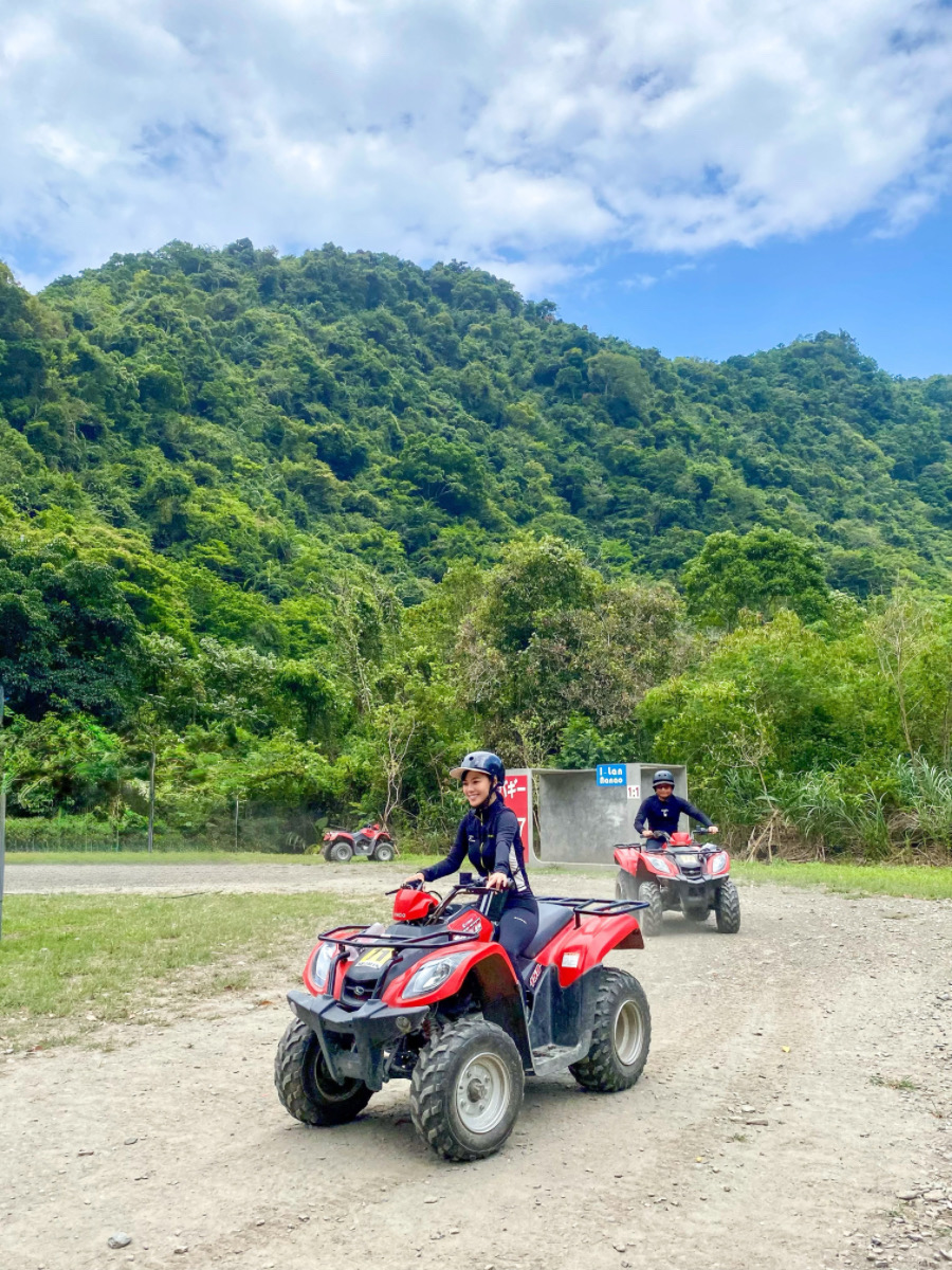 ❤旅宿分享❤【那山那谷2天1夜玩法】宜蘭南澳露營｜懶人露營、漂漂河秘境瀑布、ATV沙灘車、原民射箭一次玩到滿