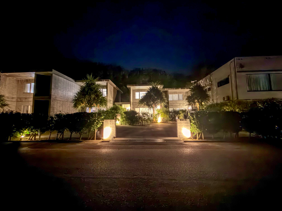 ❤旅宿分享❤【H villa hamahiga】住進沖繩浜比嘉島海邊米菲兔主題房！清水模侘寂風包棟別墅，滿滿miffy細節可愛到瘋掉～