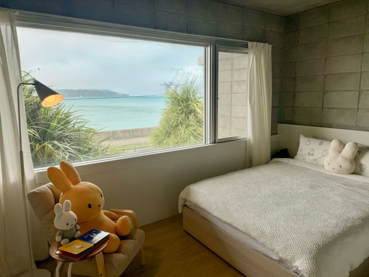 ❤旅宿分享❤【H villa hamahiga】住進沖繩浜比嘉島海邊米菲兔主題房！清水模侘寂風包棟別墅，滿滿miffy細節可愛到瘋掉～