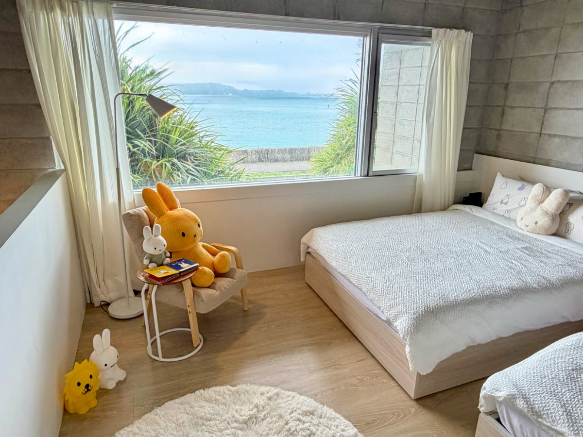 ❤旅宿分享❤【H villa hamahiga】住進沖繩浜比嘉島海邊米菲兔主題房！清水模侘寂風包棟別墅，滿滿miffy細節可愛到瘋掉～