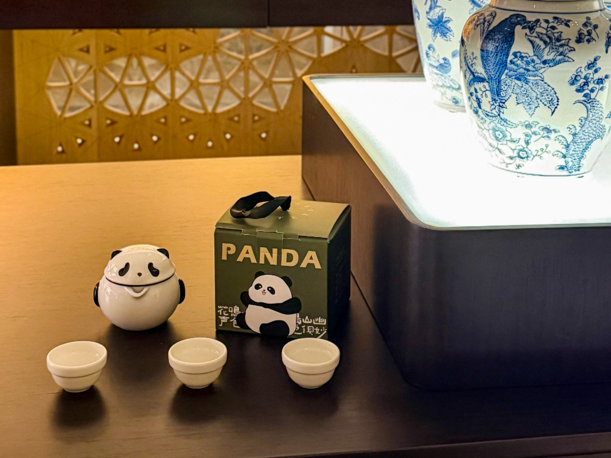 ❤旅宿分享❤【夜泊君亭酒店|成都春熙路太古里店】2026全新開幕!住進高樓層蜀錦夜景房,美甲服務、熊貓茶具與成都早餐都太驚喜 - 第16張圖 ❤旅宿分享❤【夜泊君亭酒店|成都春熙路太古里店】2026全新開幕!住進高樓層蜀錦夜景房,美甲服務、熊貓茶具與成都早餐都太驚喜