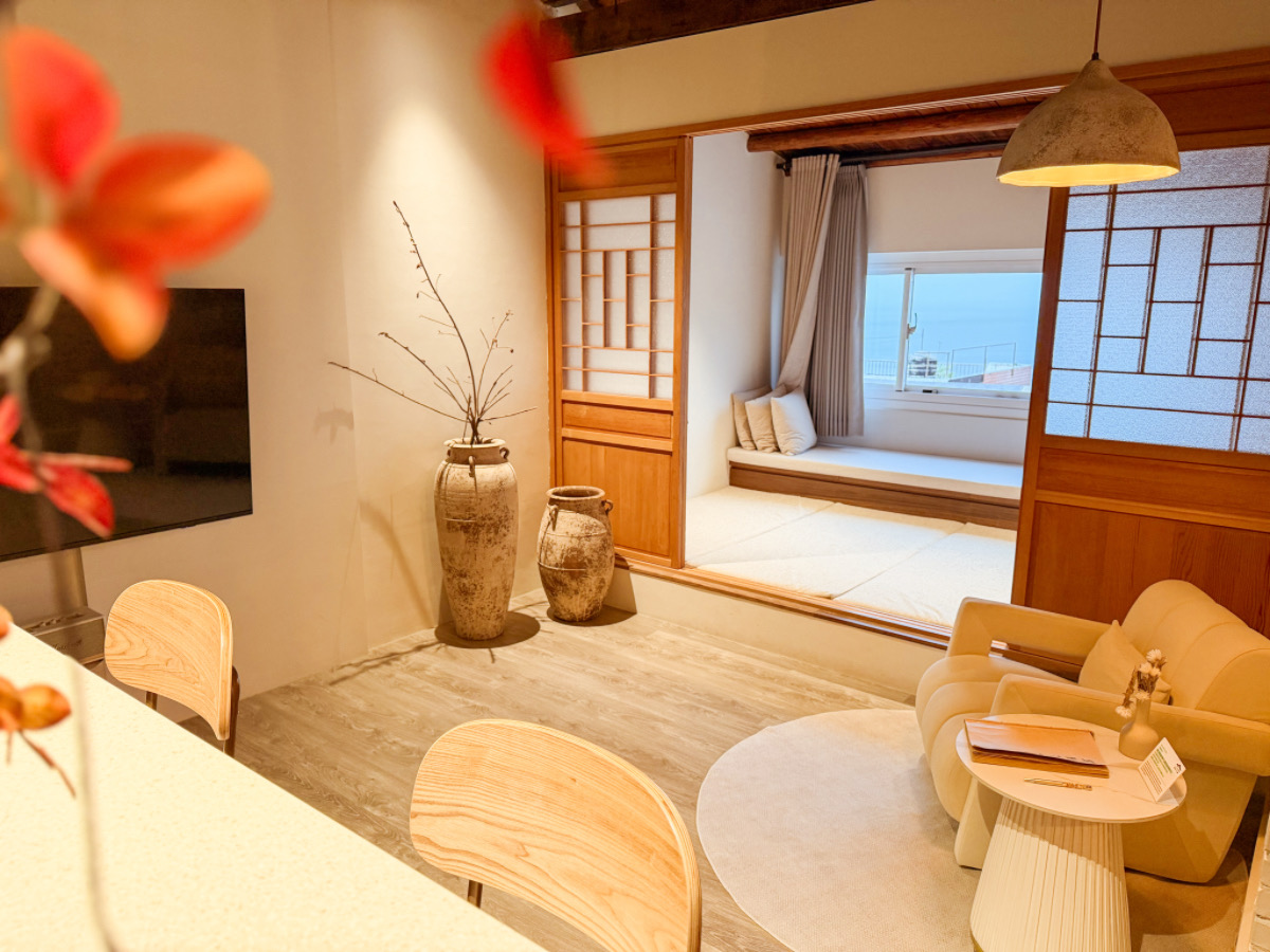 ❤旅宿分享❤【九份金瓜石水湳洞 l 神隱之月 Twilight Moon】住進山海交會的老宅包棟，躺在床上等一場水湳洞日出
