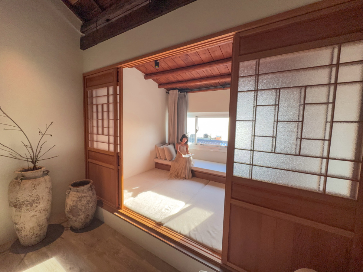 ❤旅宿分享❤【九份金瓜石水湳洞 l 神隱之月 Twilight Moon】住進山海交會的老宅包棟，躺在床上等一場水湳洞日出